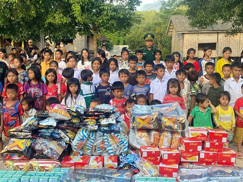 Kỹ sư phần mềm đang lập trình